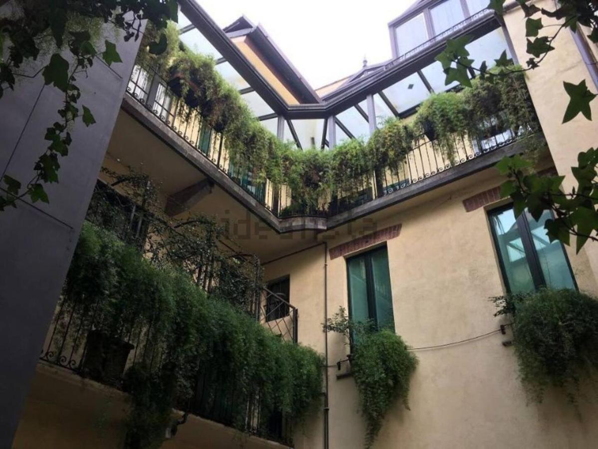 Hl Luxury Duomo Apartment - Via Torino, Montenapoleone Μιλάνο Εξωτερικό φωτογραφία